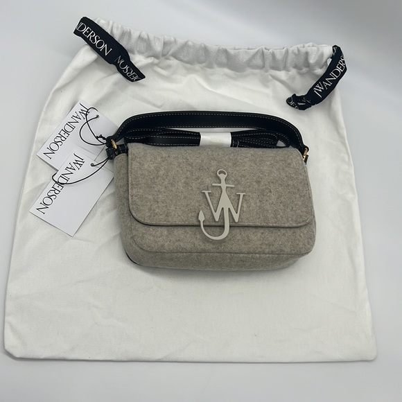 JW ANDERSON Handbags - JW ANDERSON NEW Medium Anchor Bag-Felt Shoulder Bag